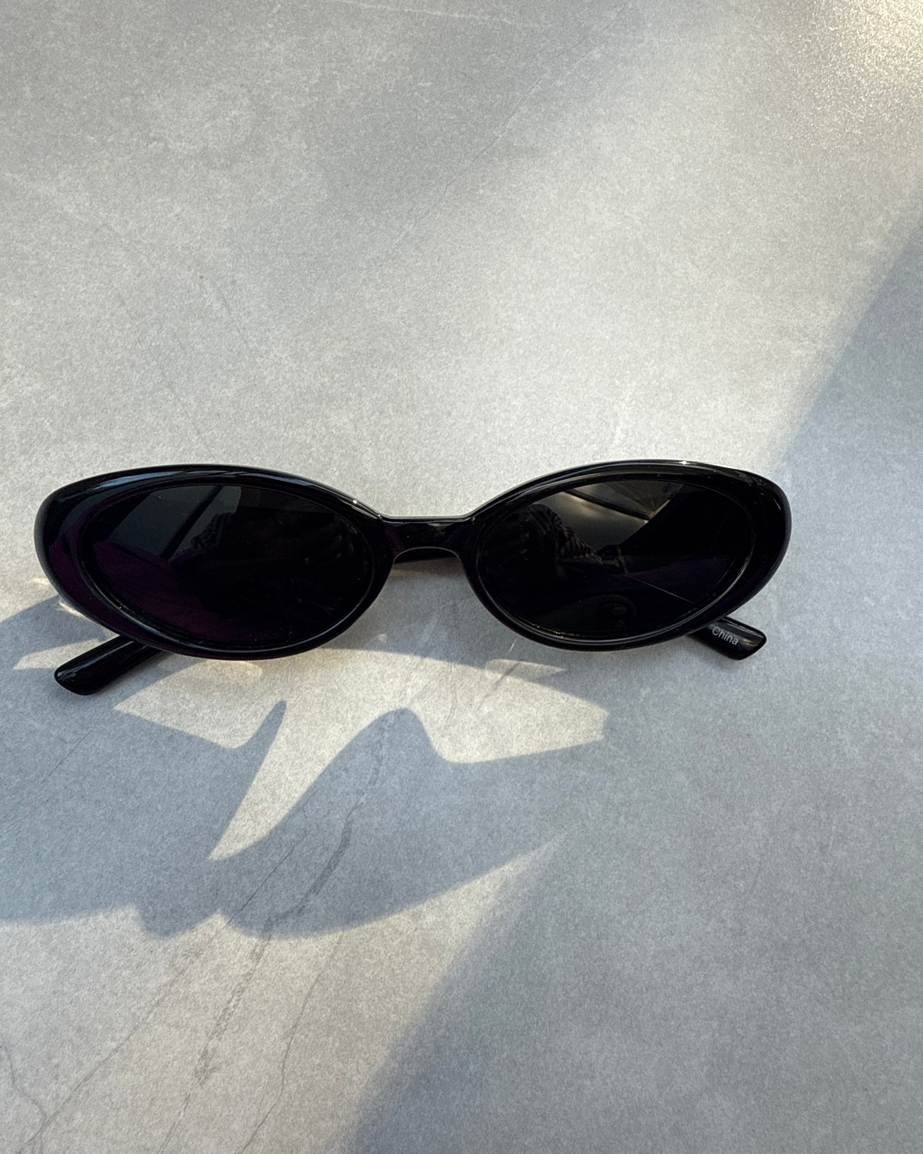 DIOR SUNGLASES