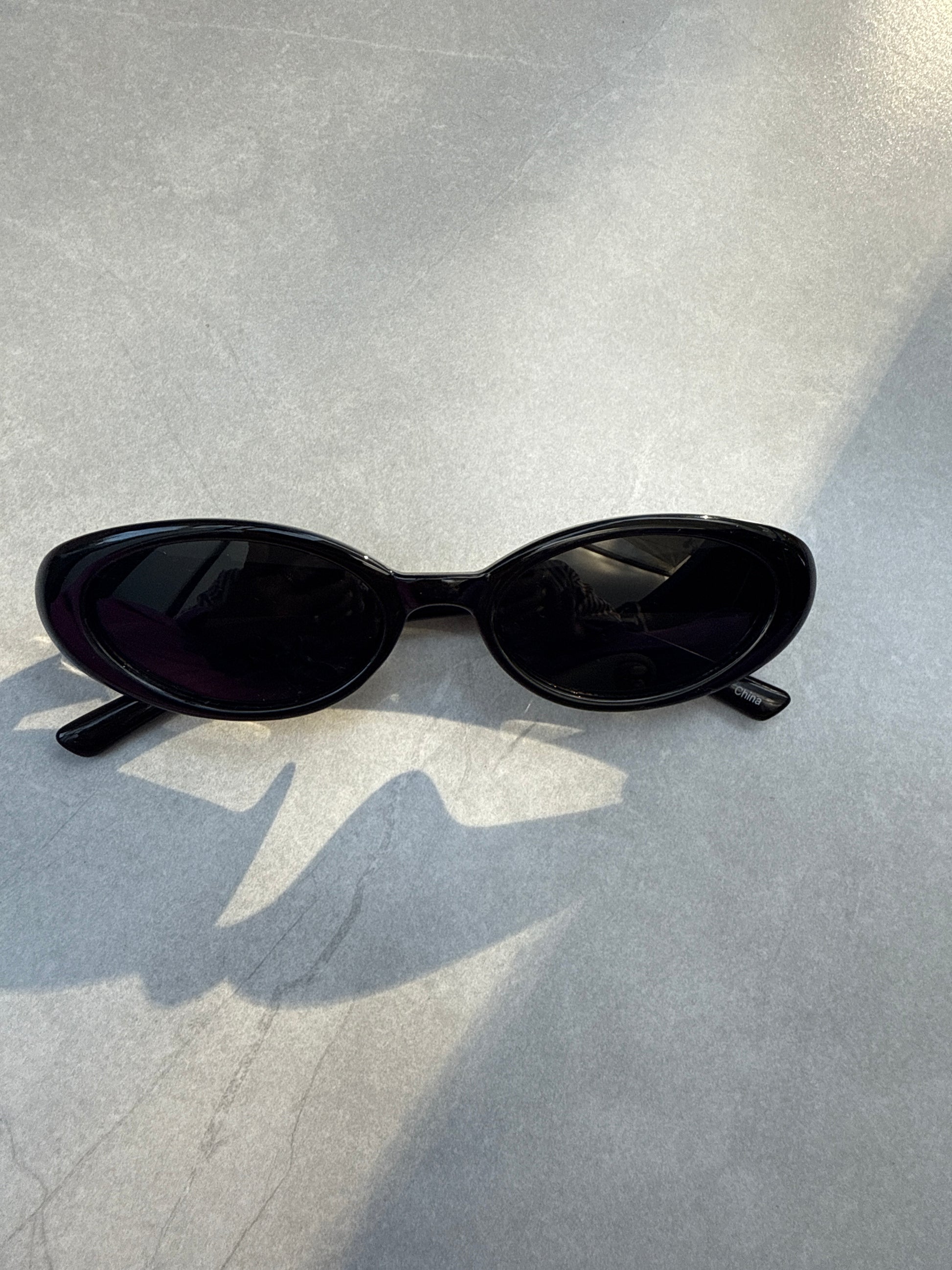 DIOR SUNGLASES