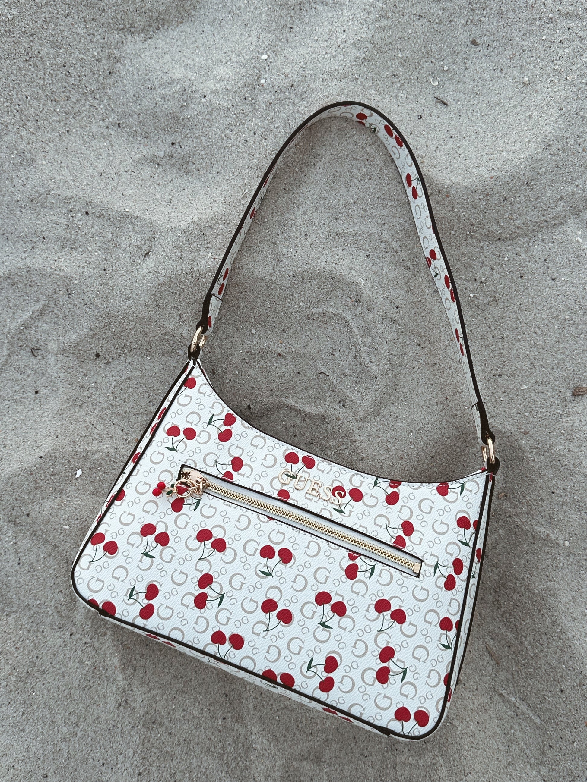 GUESS CHERRY BAG