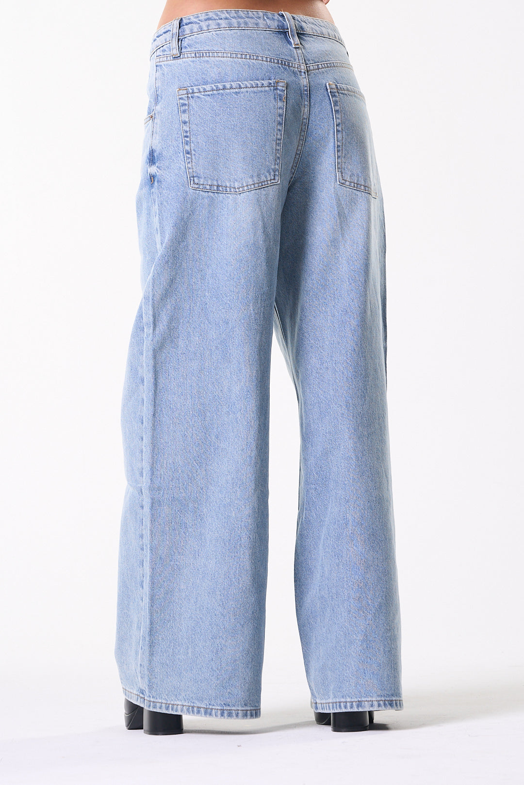 CAMIL JEANS