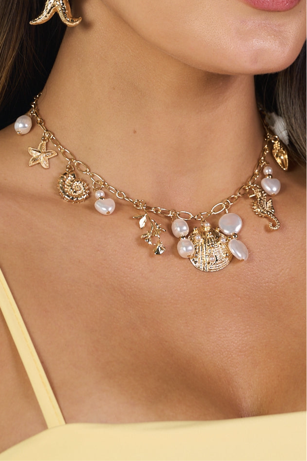 CLARA NECKLACE