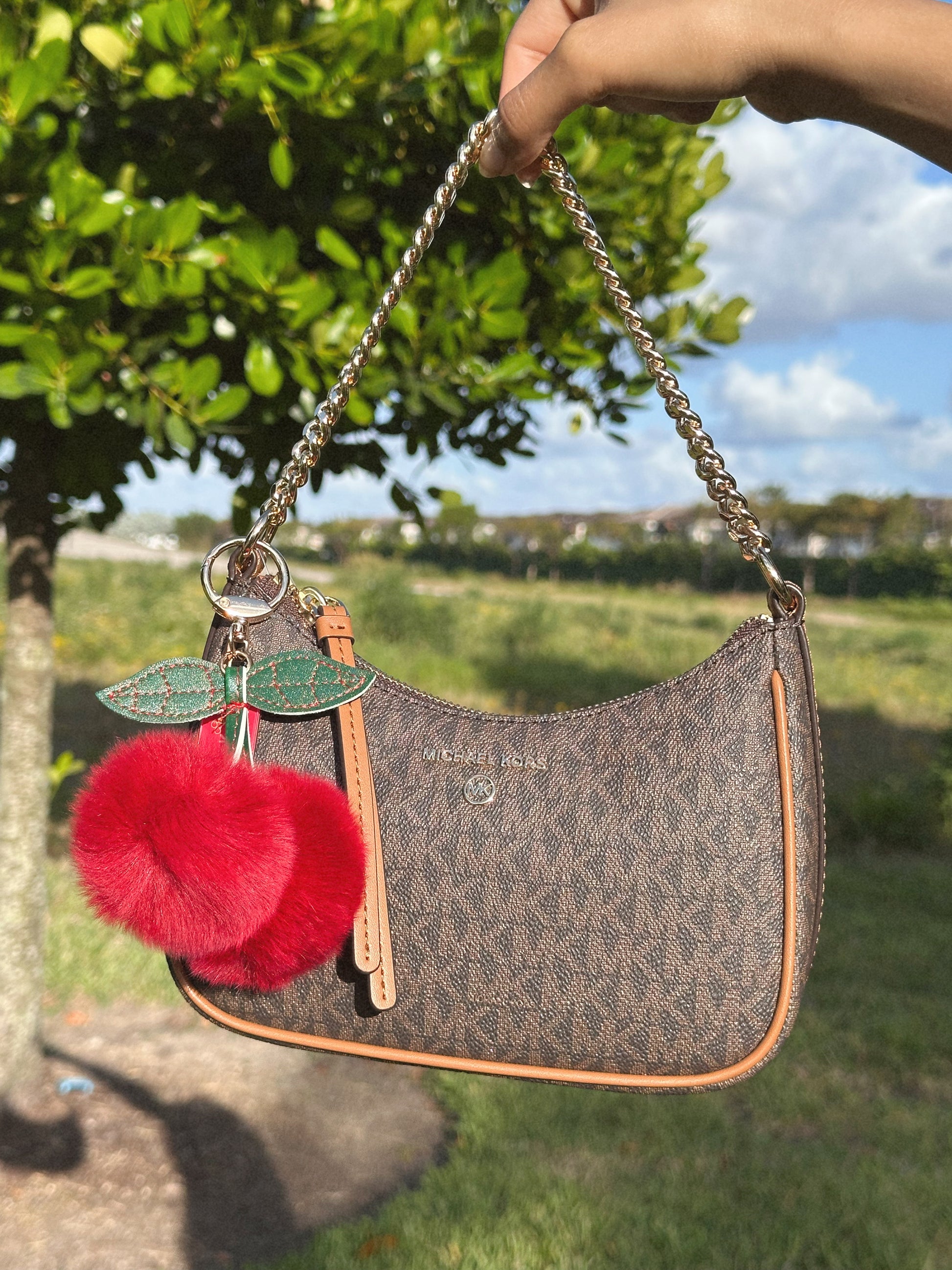 MICHAEL KORS SHOULDER BAG