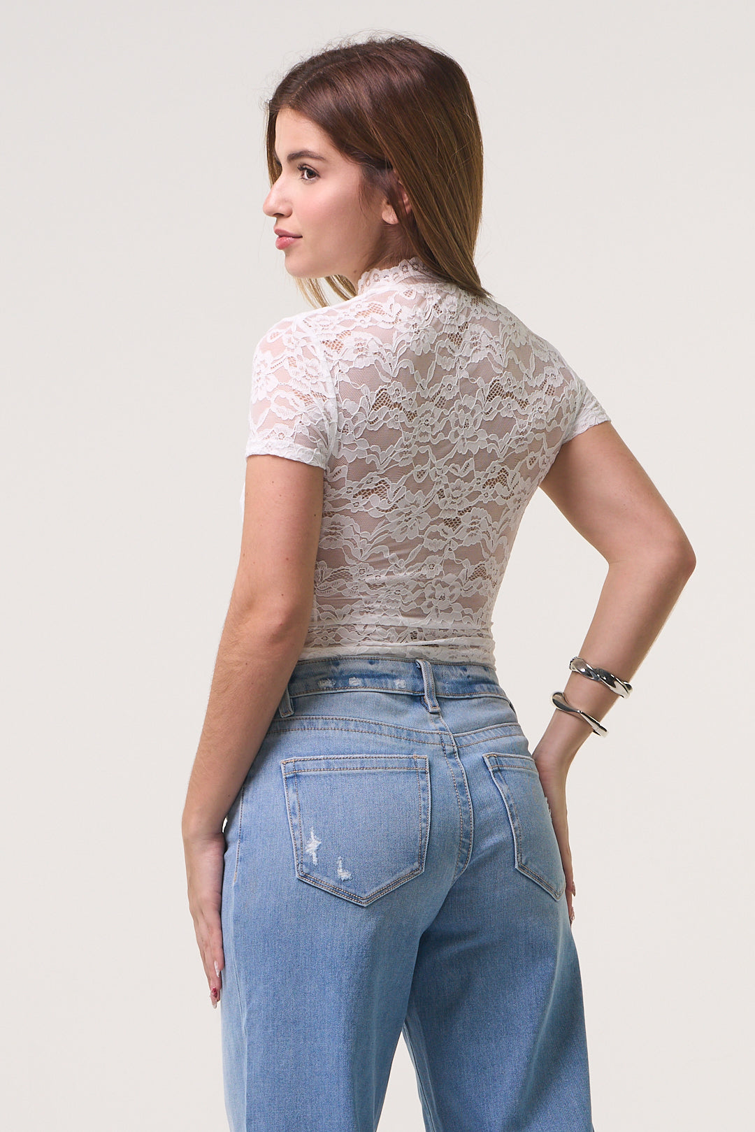 ARELIS WHITE TOP