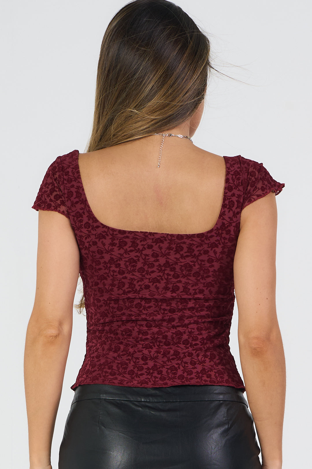 CORIN TOP