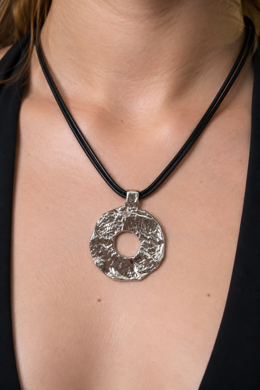 AMBER SILVER  NECKLACE