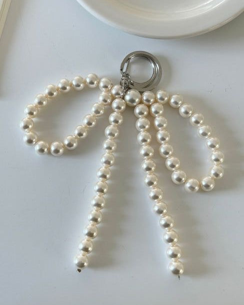 PEARL BOW CHARM