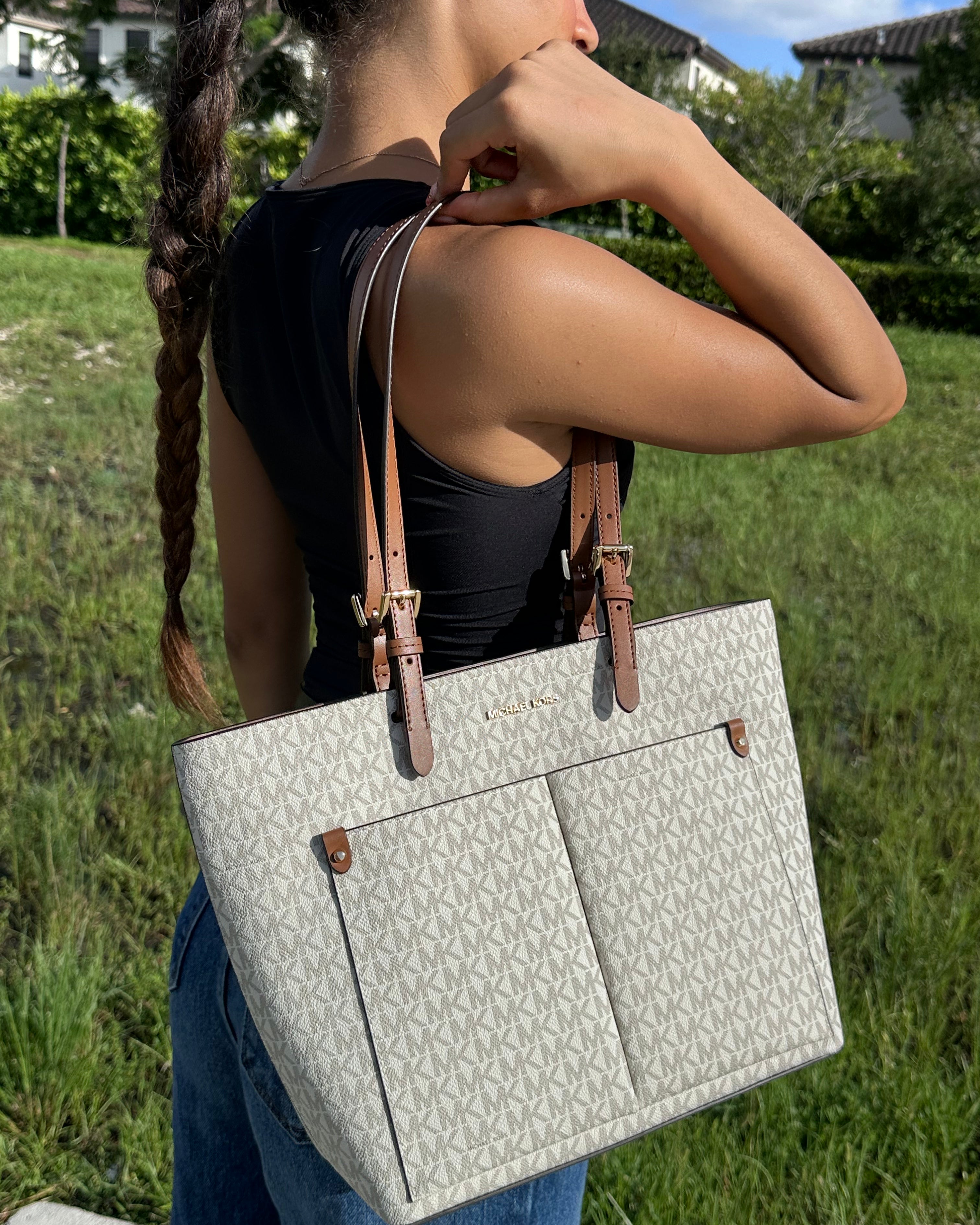 MICHAEL KORS MONOGRAM TOTE BAG