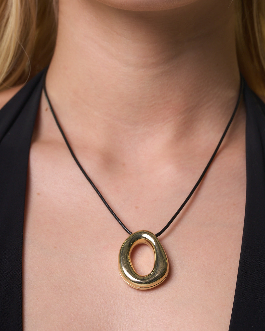 CAREY NECKLACE