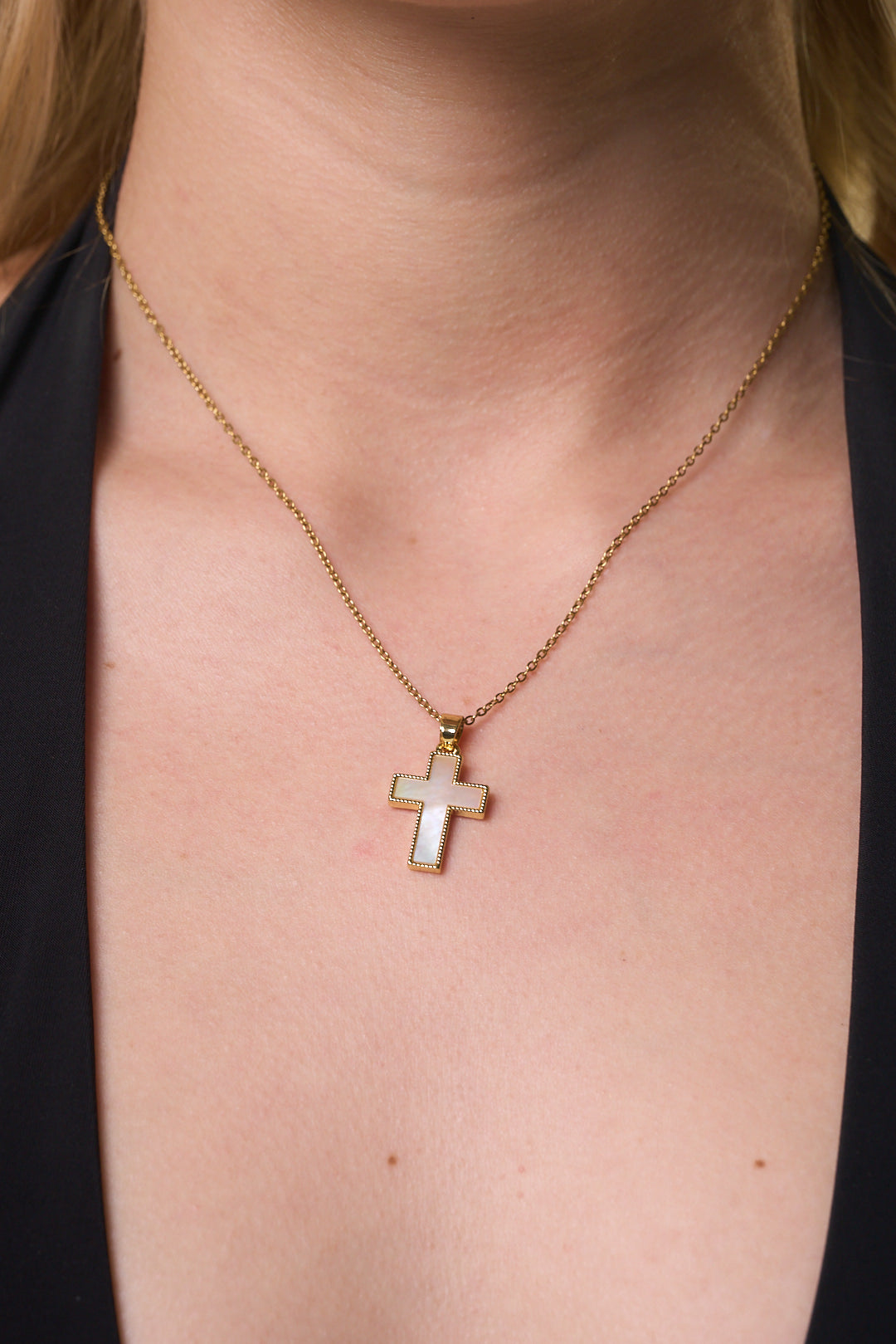 CRUZ NECKLACE