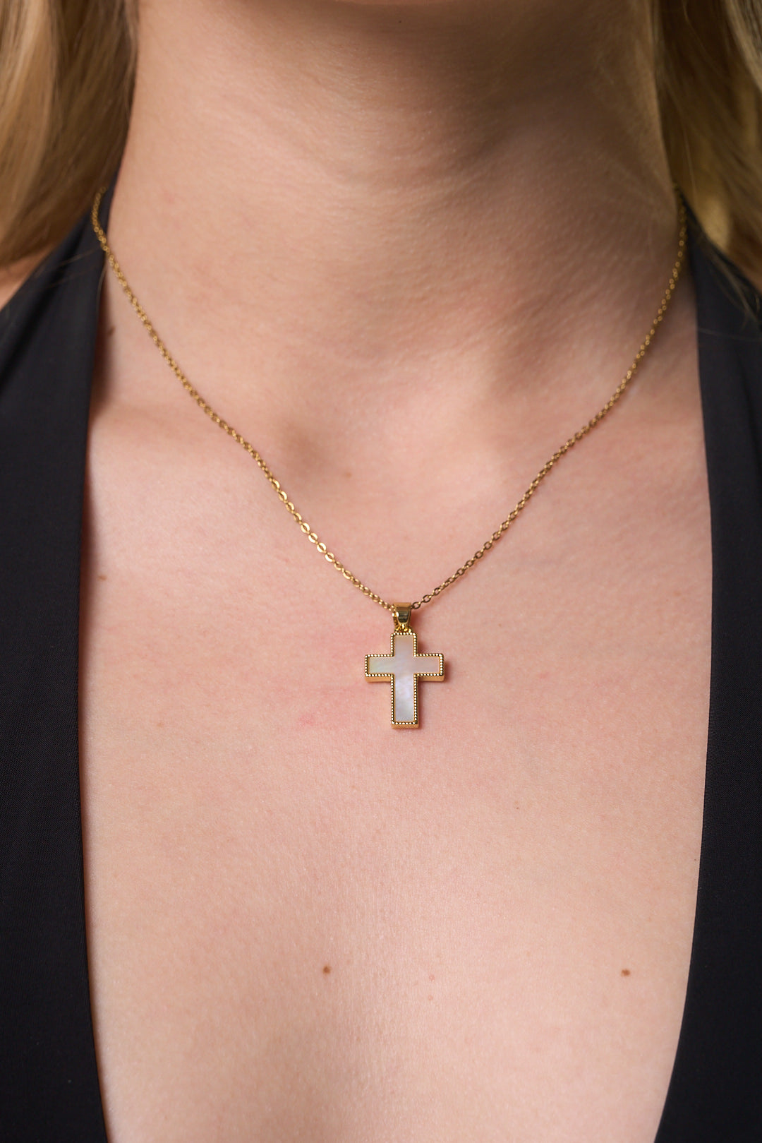 CRUZ NECKLACE