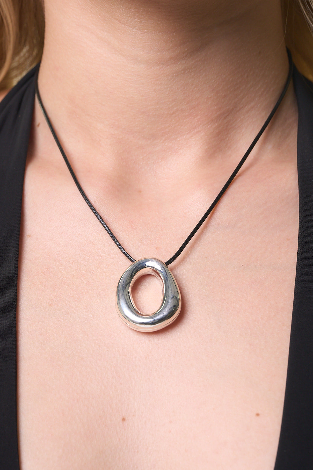 JOEL NECKLACE