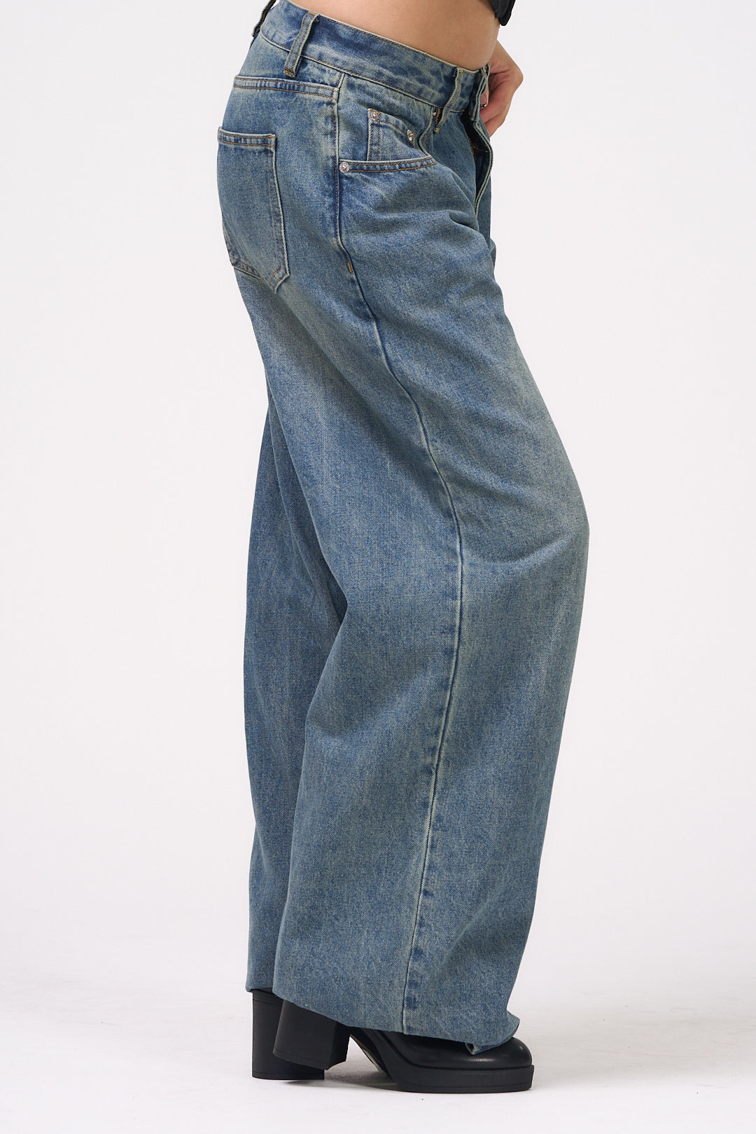 JADE JEANS