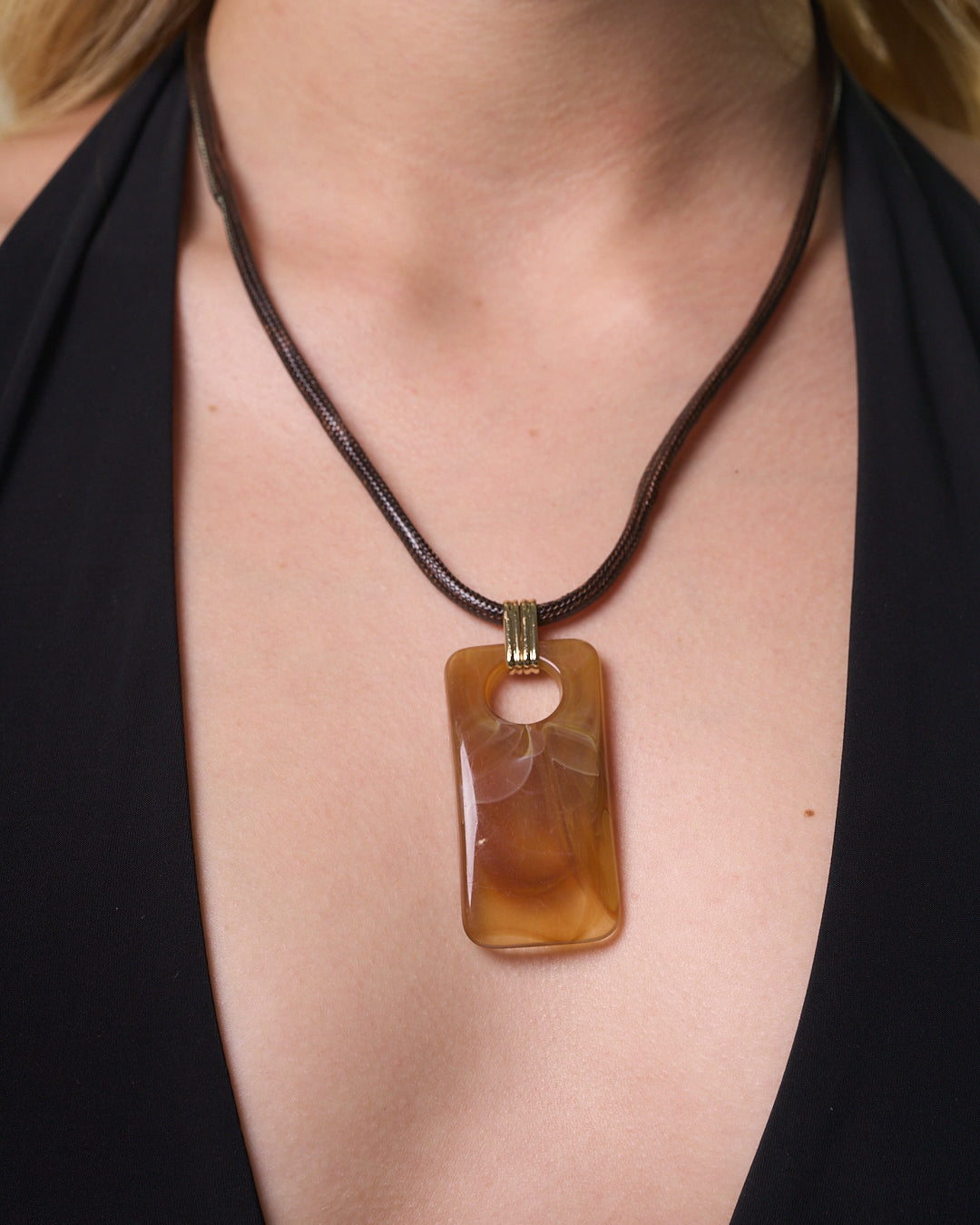 COREI NECKLACE