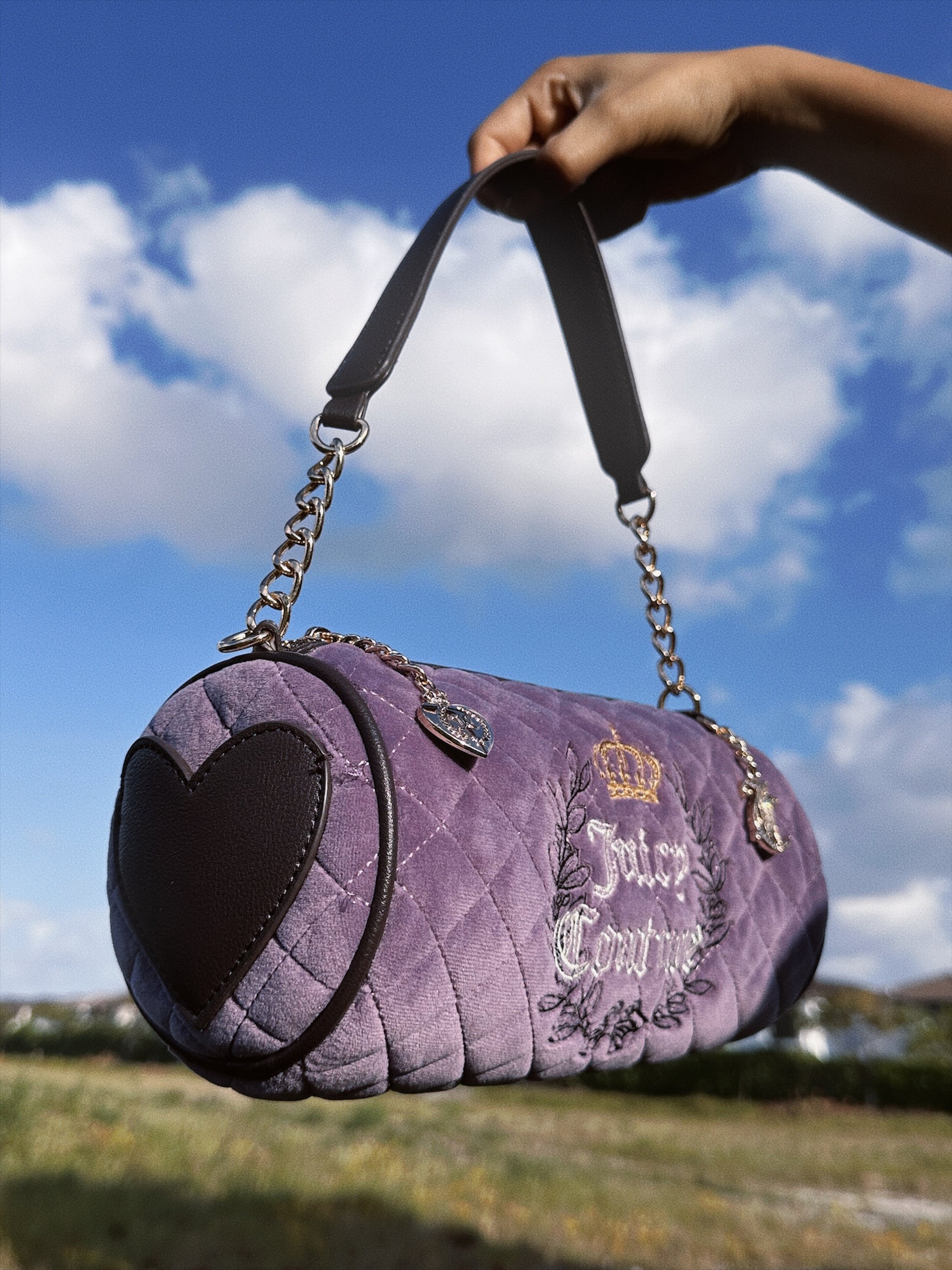 JUICY COUTURE BARREL BAG