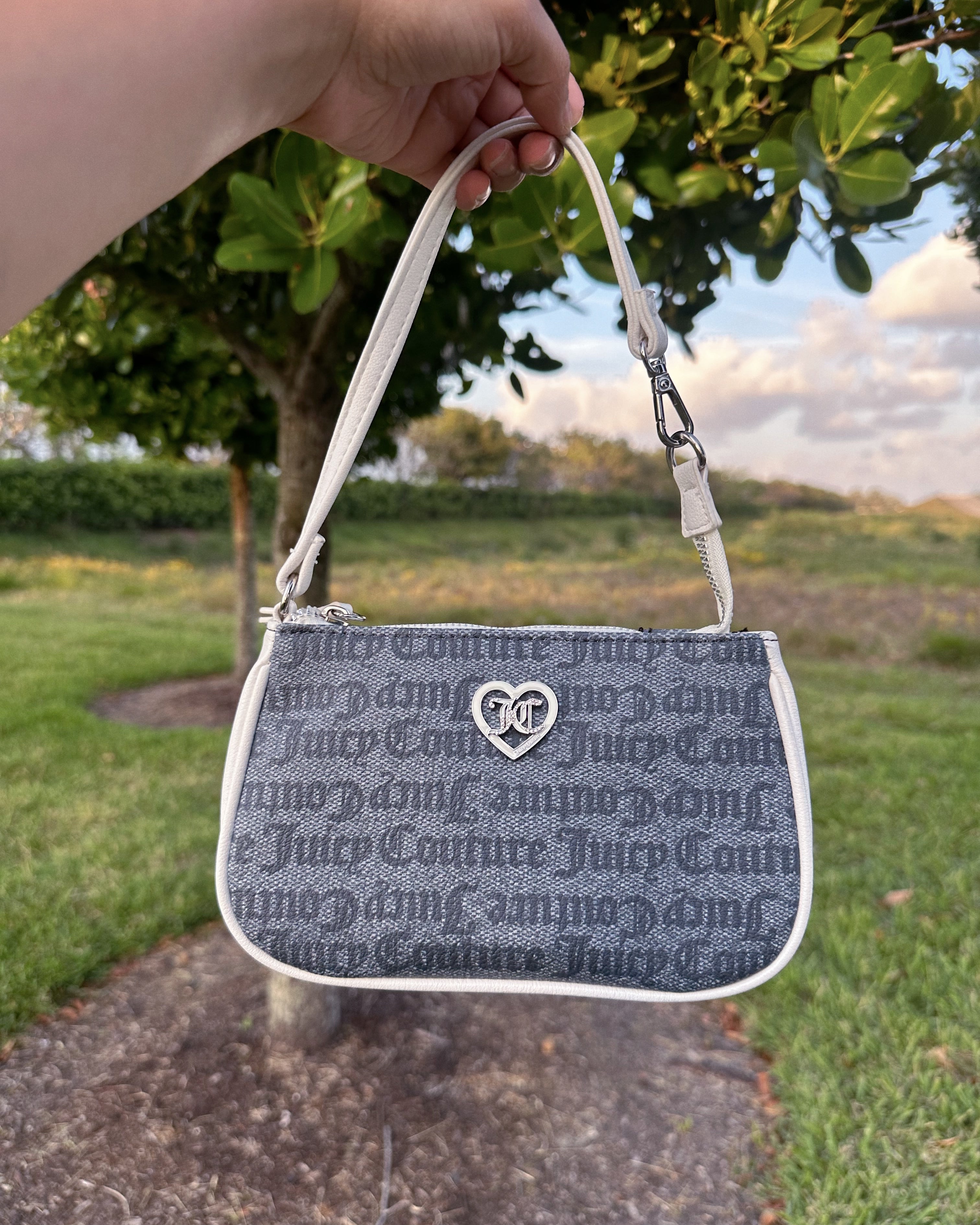 JUICY COUTURE MICRO SHOULDER BAG