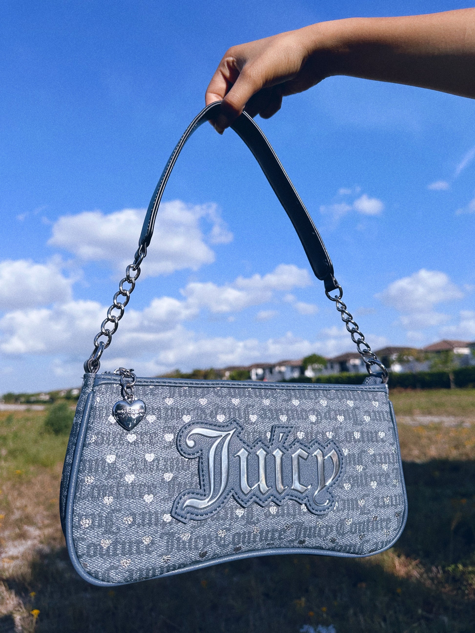 JUICY COUTURE BAGUETTE BAG
