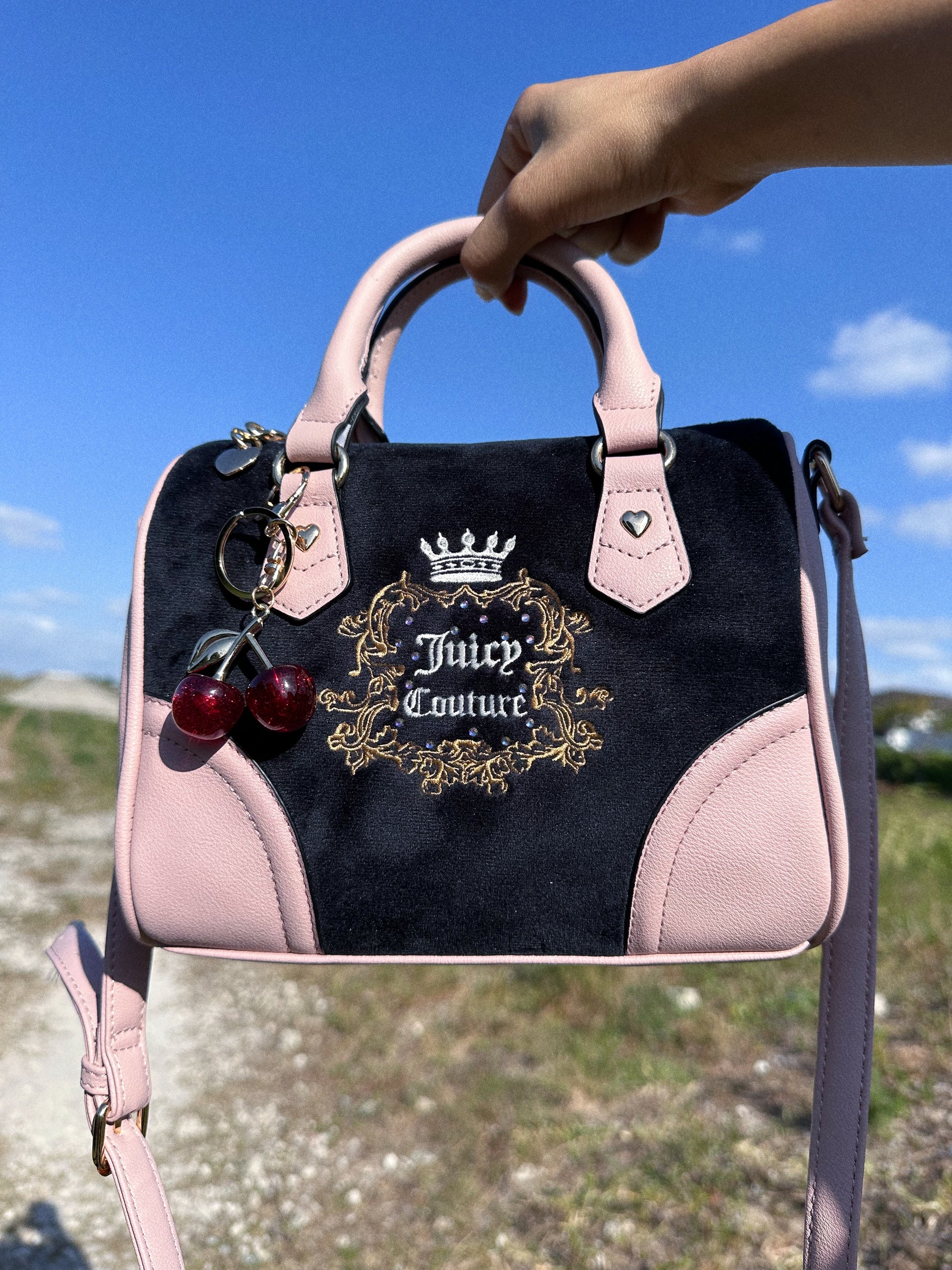 JUICY COUTURE SATCHEL BAG