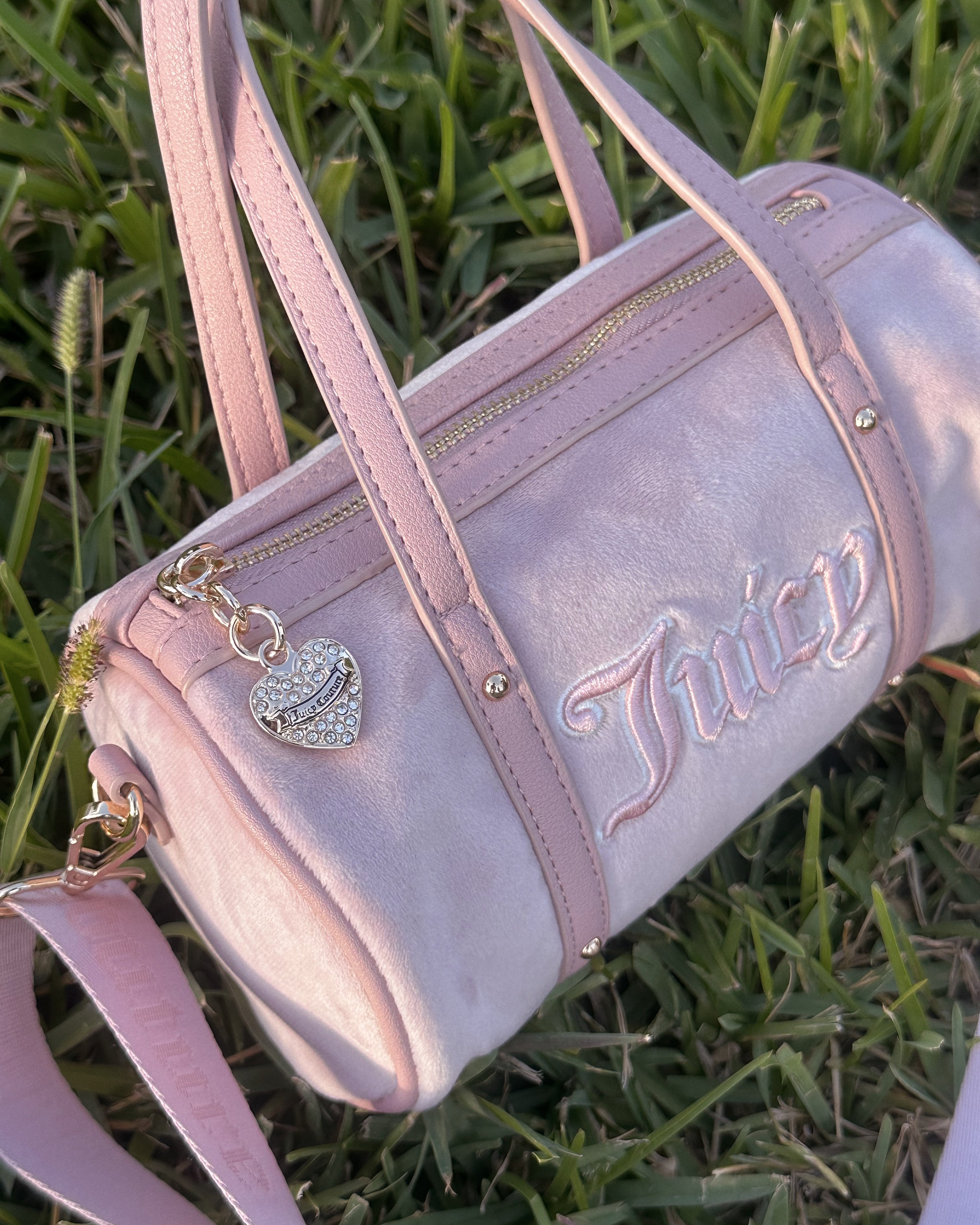 JUICY COUTURE BARREL BAG