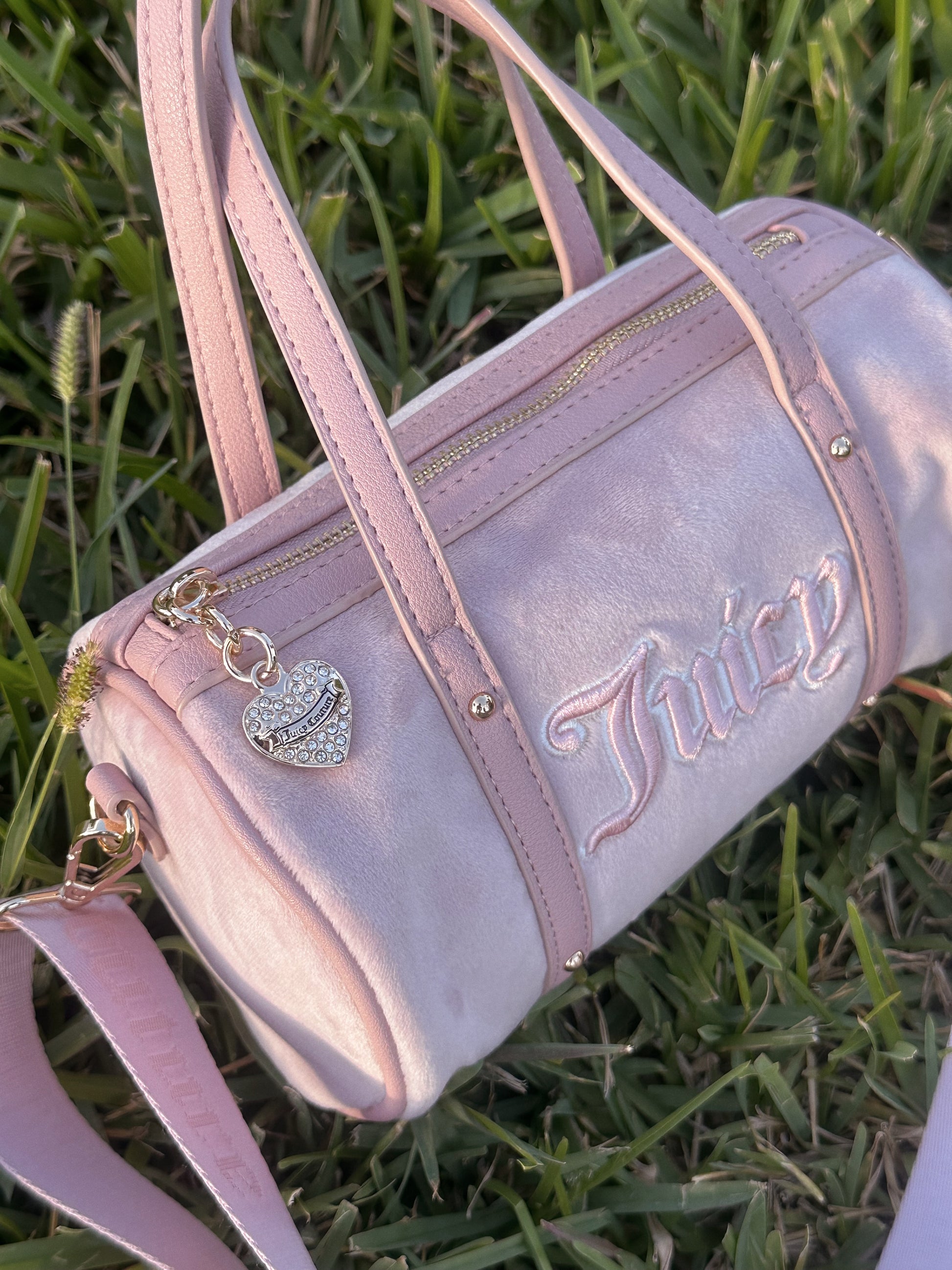 JUICY COUTURE BARREL BAG