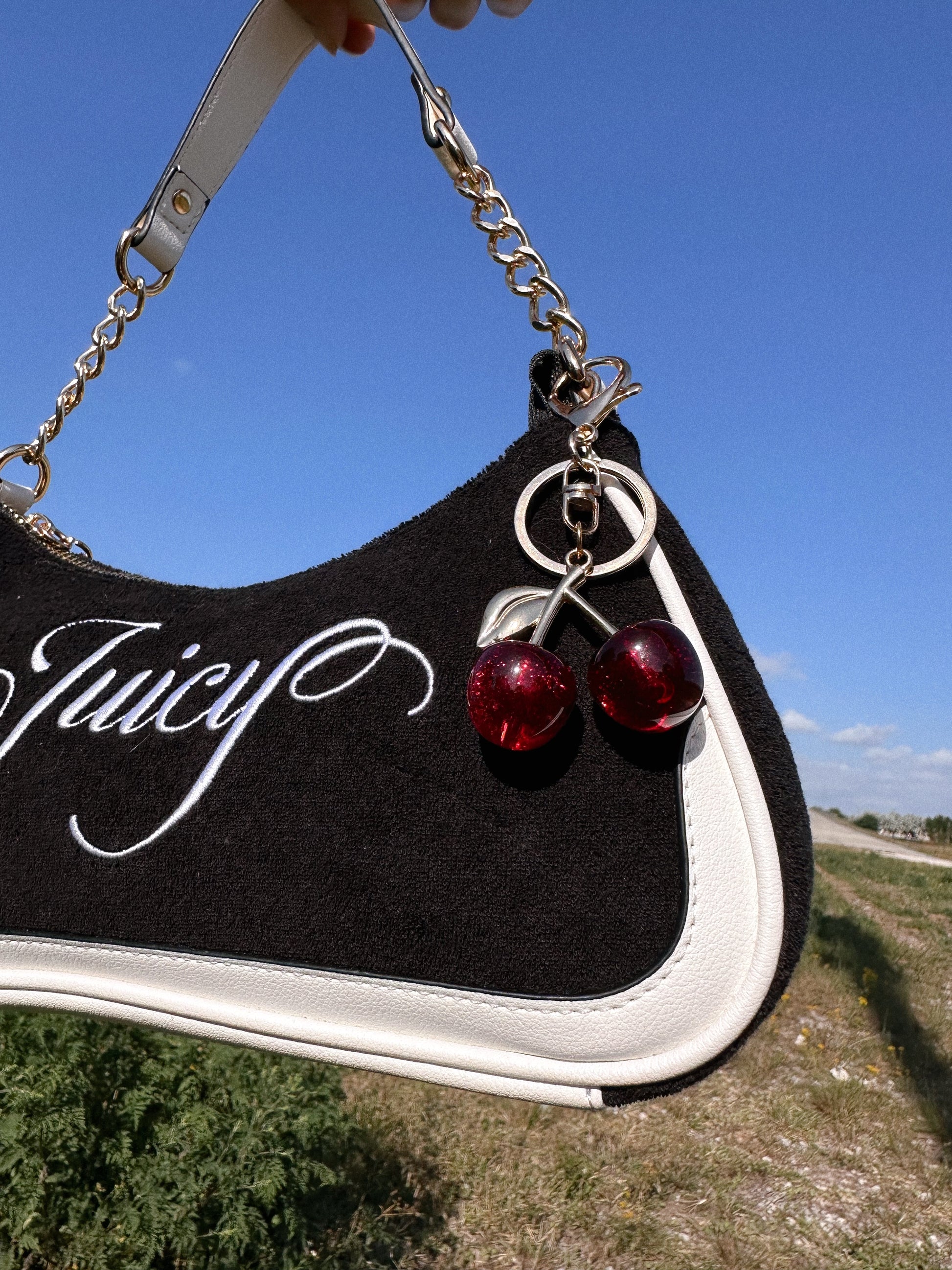JUICY COUTURE SHOULDER BAG