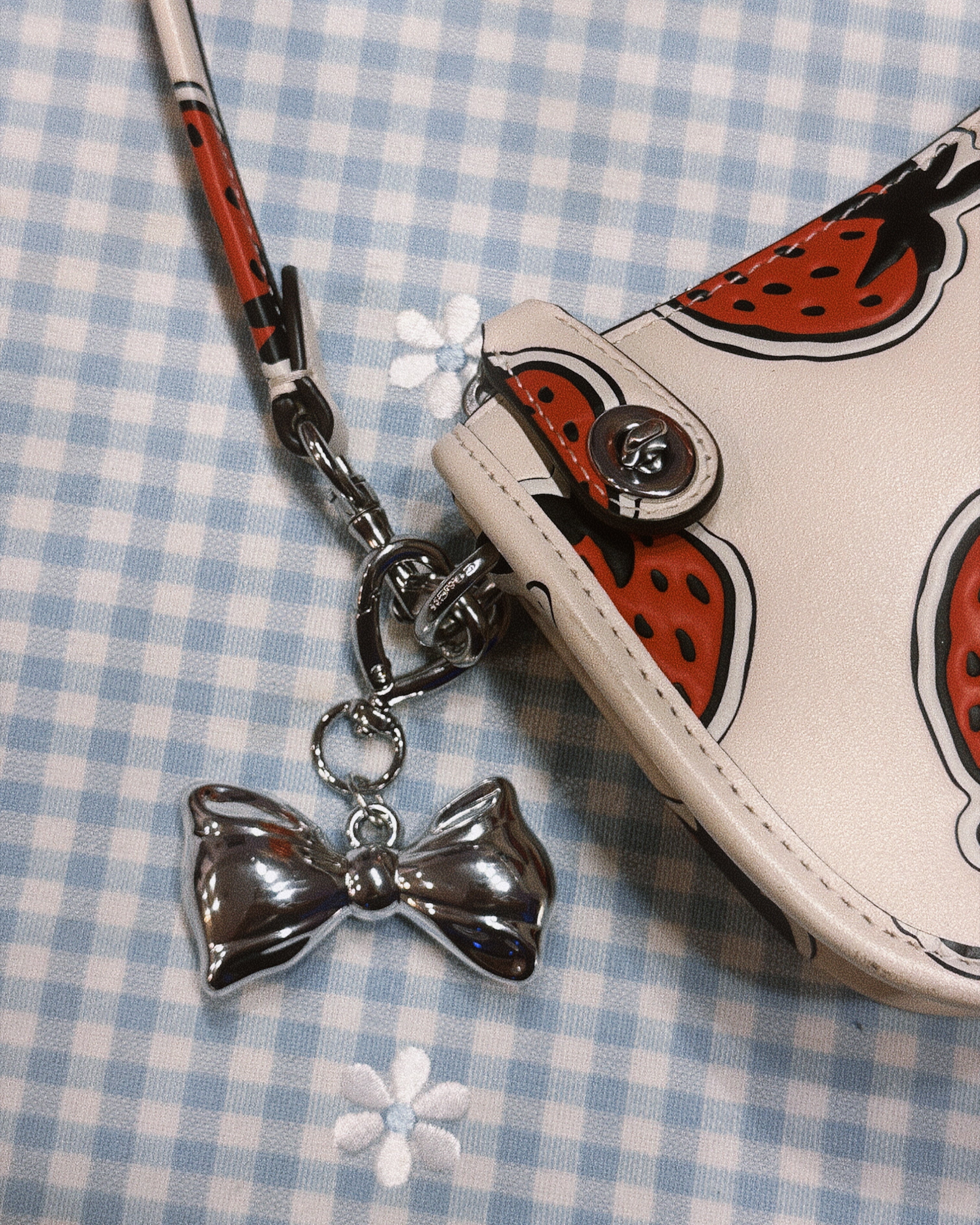 BOW BAG CHARM