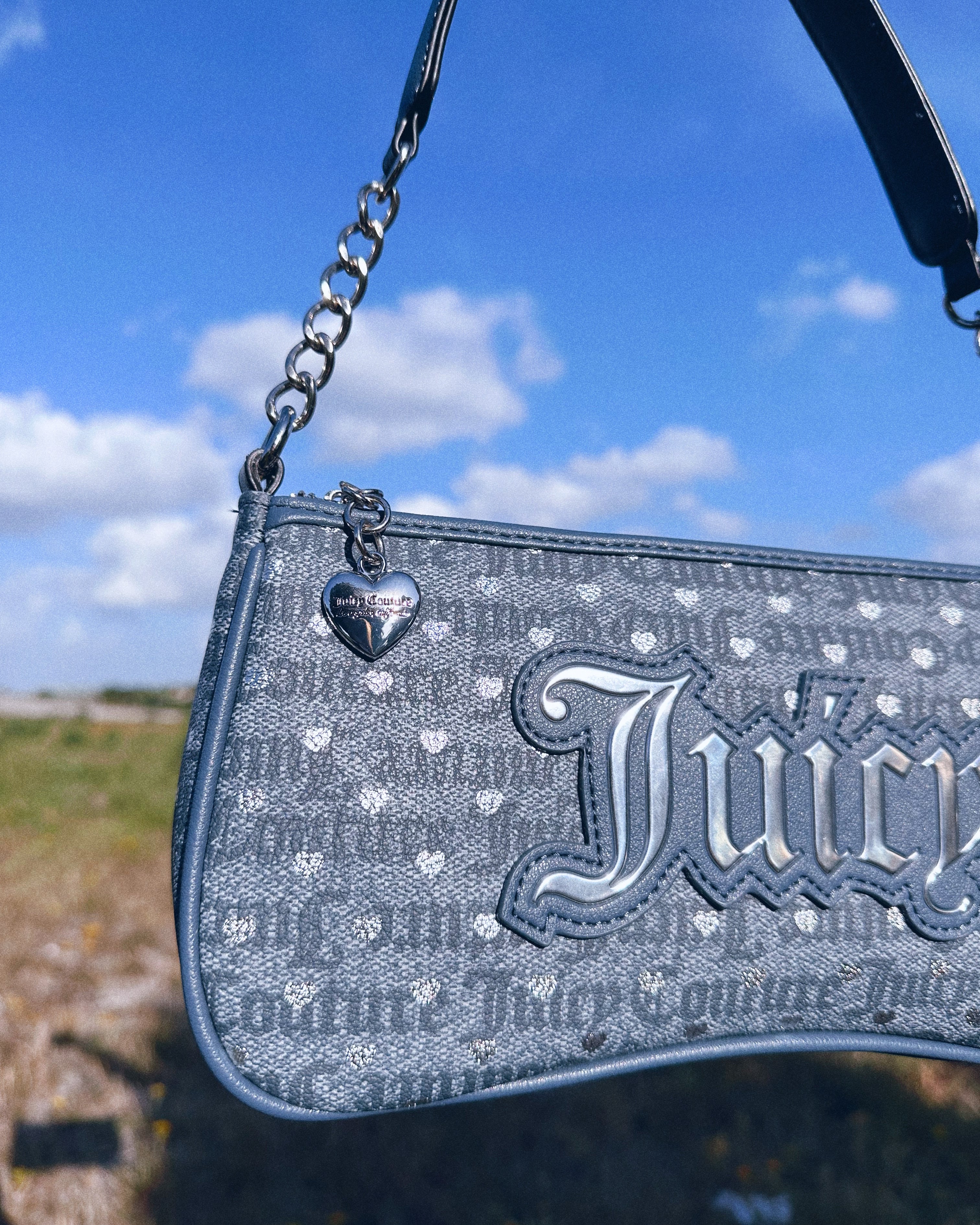 JUICY COUTURE BAGUETTE BAG