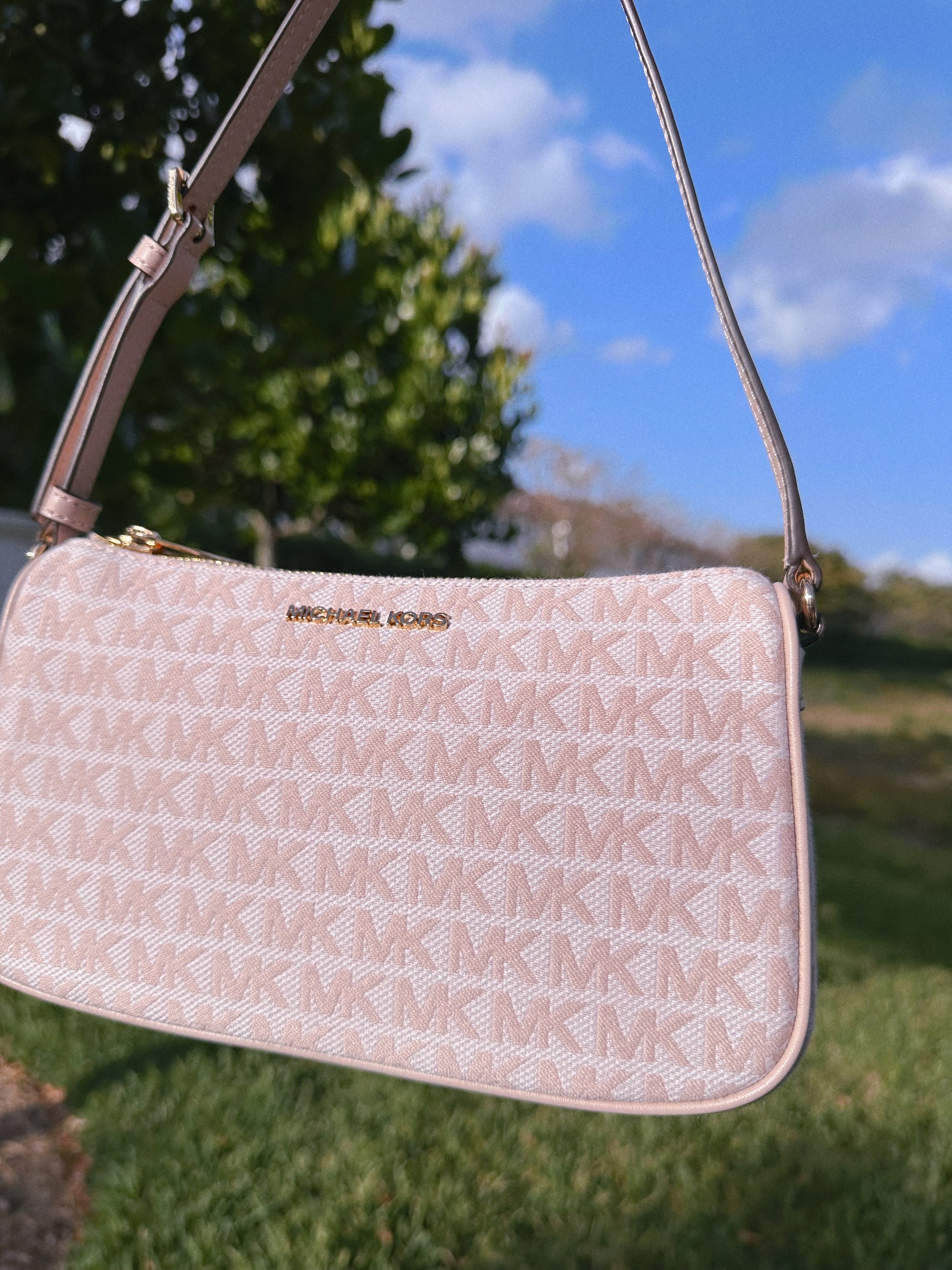 MICHAEL KORS SHOULDER BAG