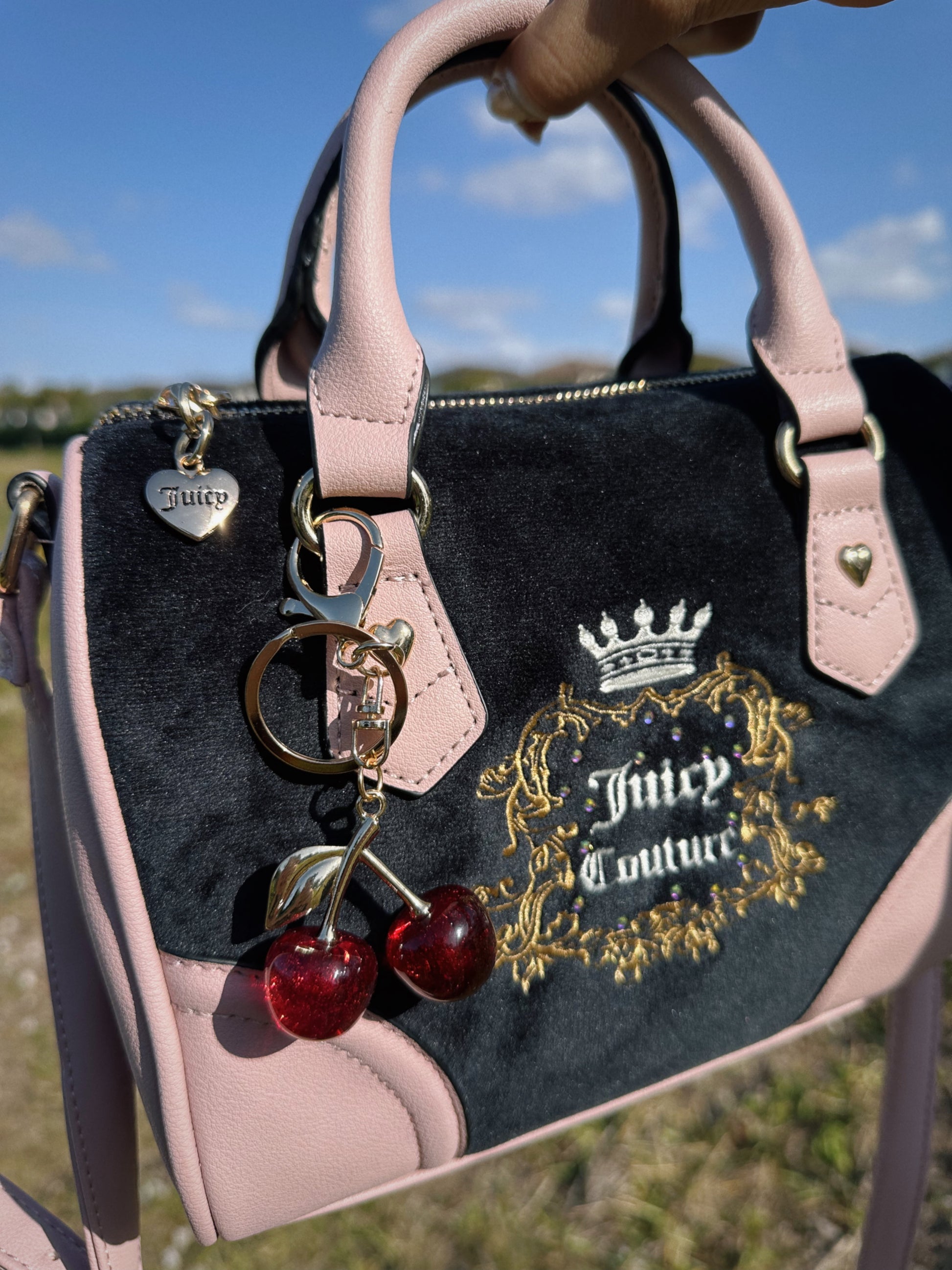 GOLDEN CHERRY CHARM