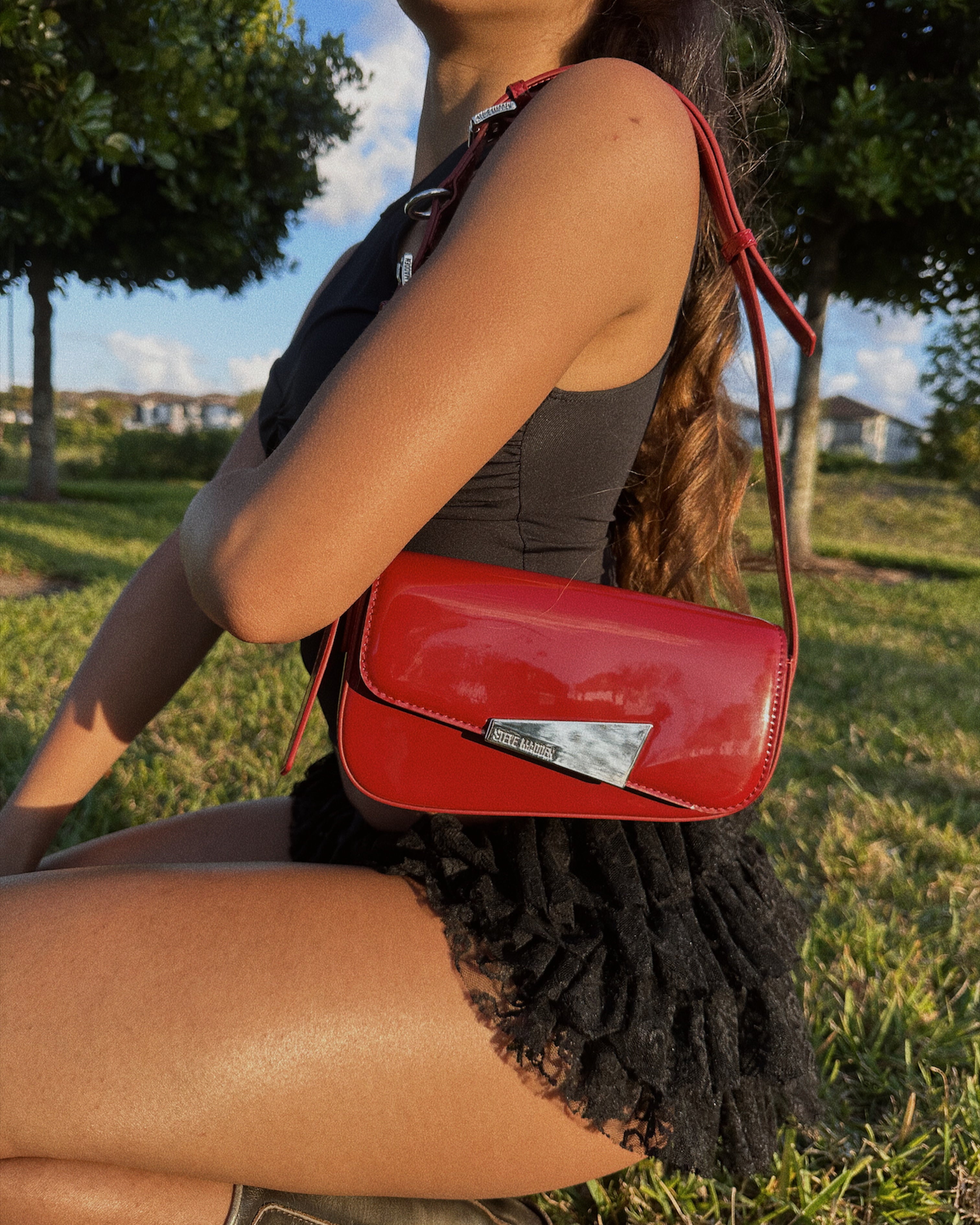 STEVE MADDEN RED BAG