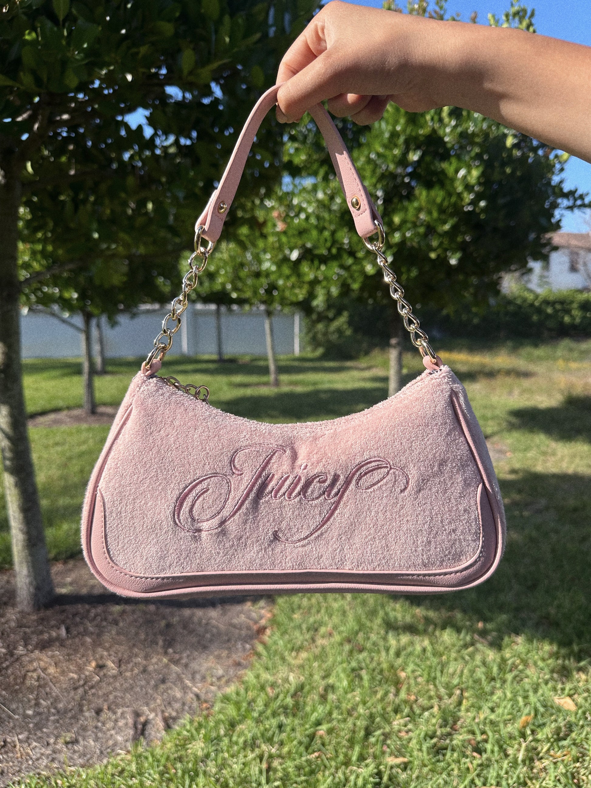 JUICY COUTURE SHOULDER BAG