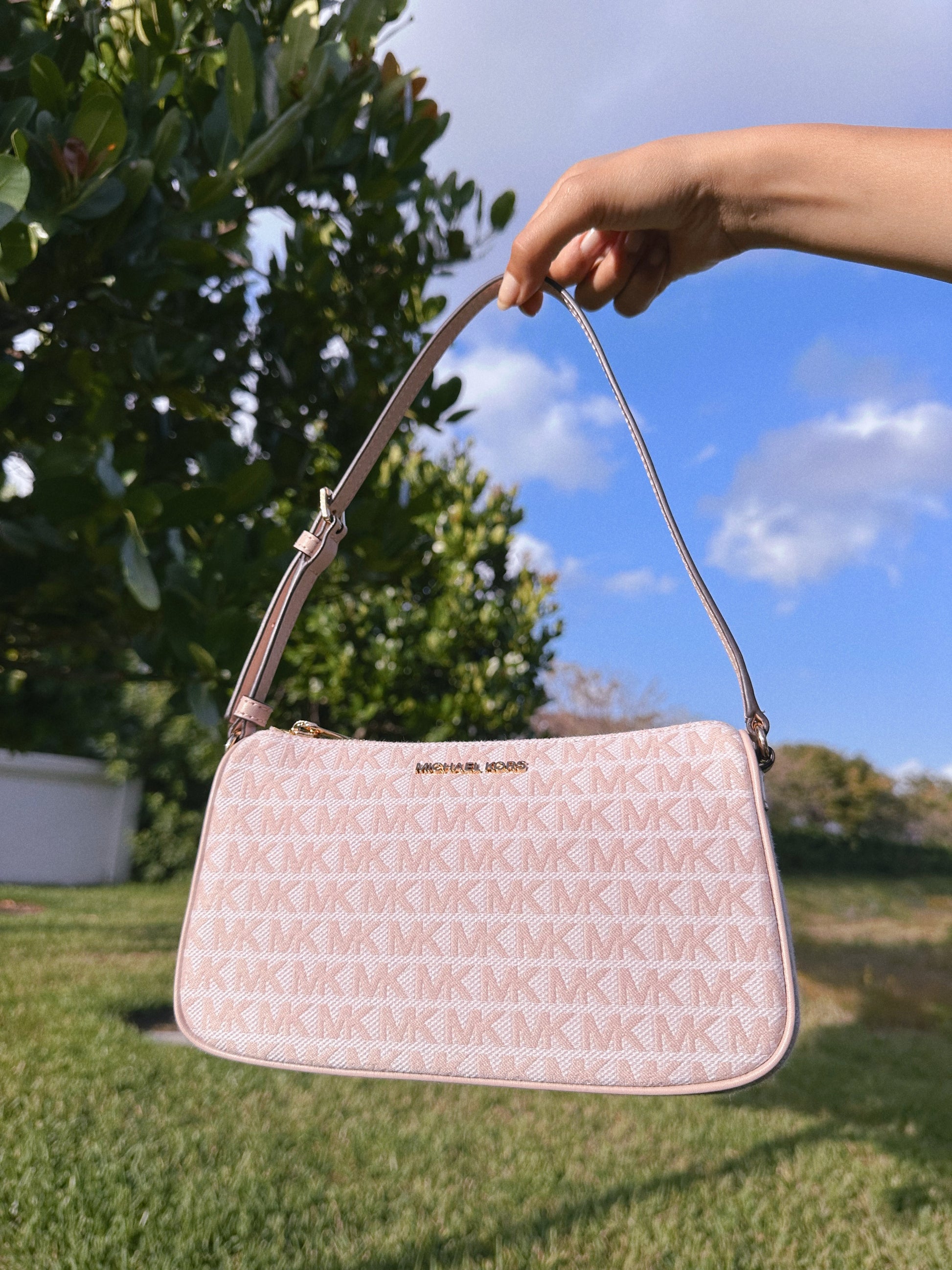 MICHAEL KORS SHOULDER BAG