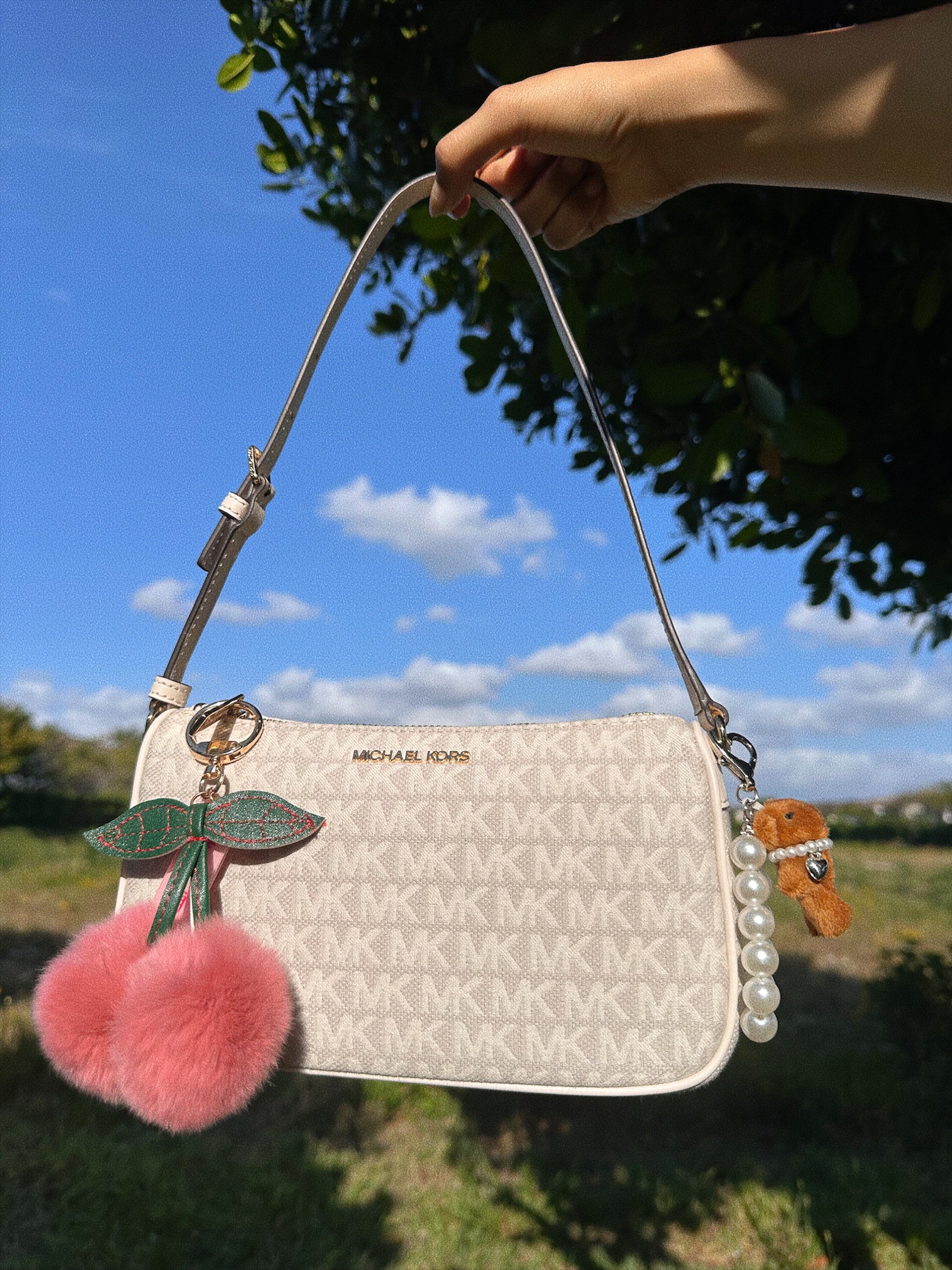FUZZY CHERRY CHARM