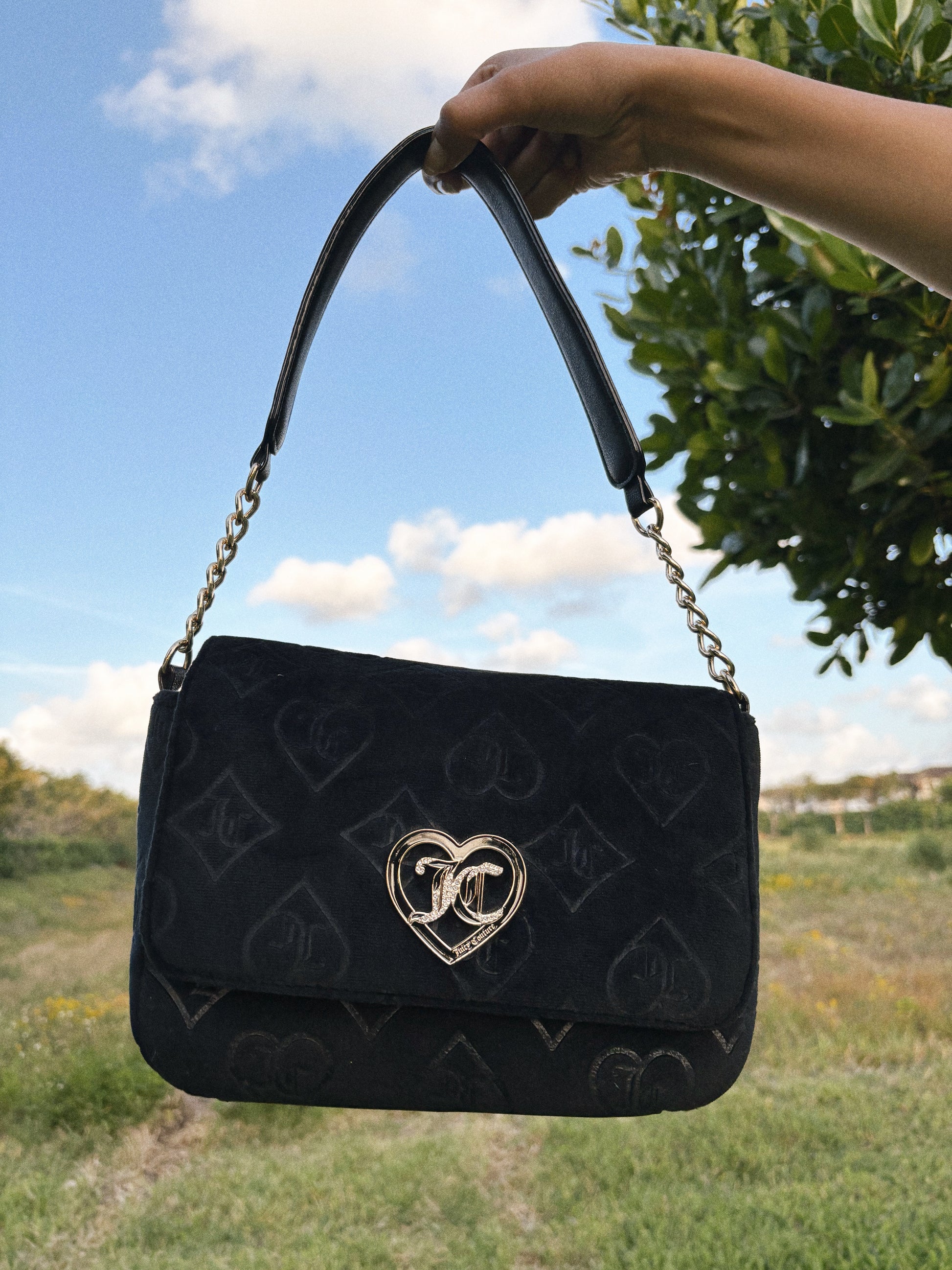 JUICY COUTURE FLAP BAG