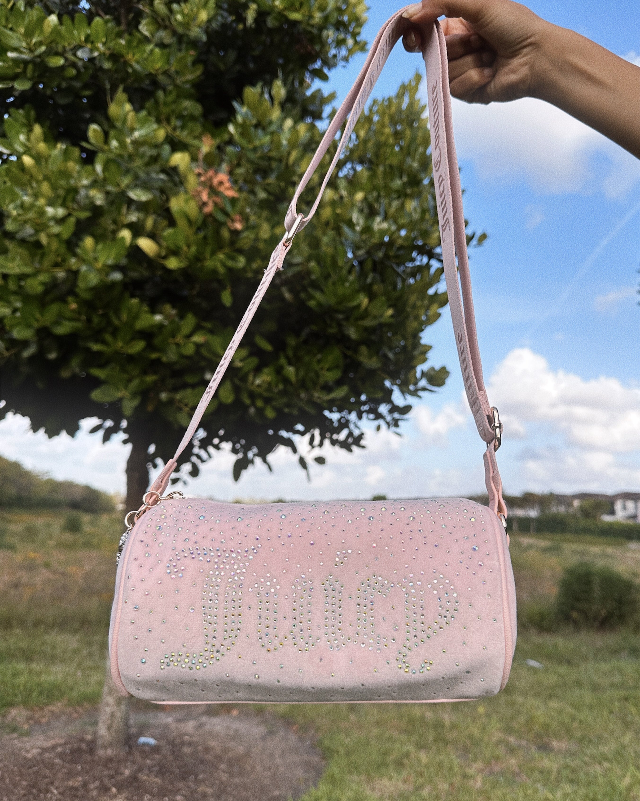 JUICY COUTURE BARREL CROSSBODY BAG