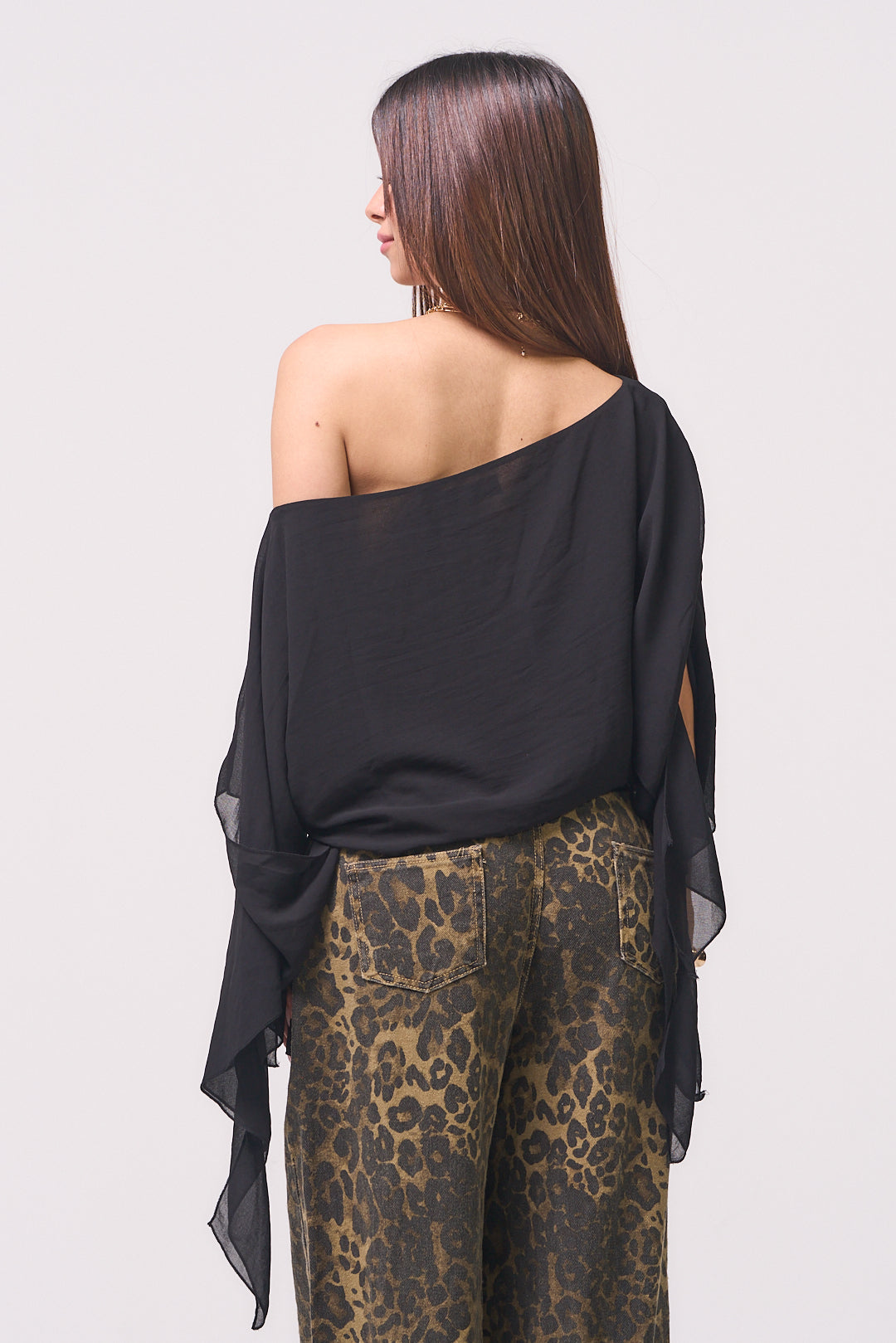 ALMA BLACK TOP