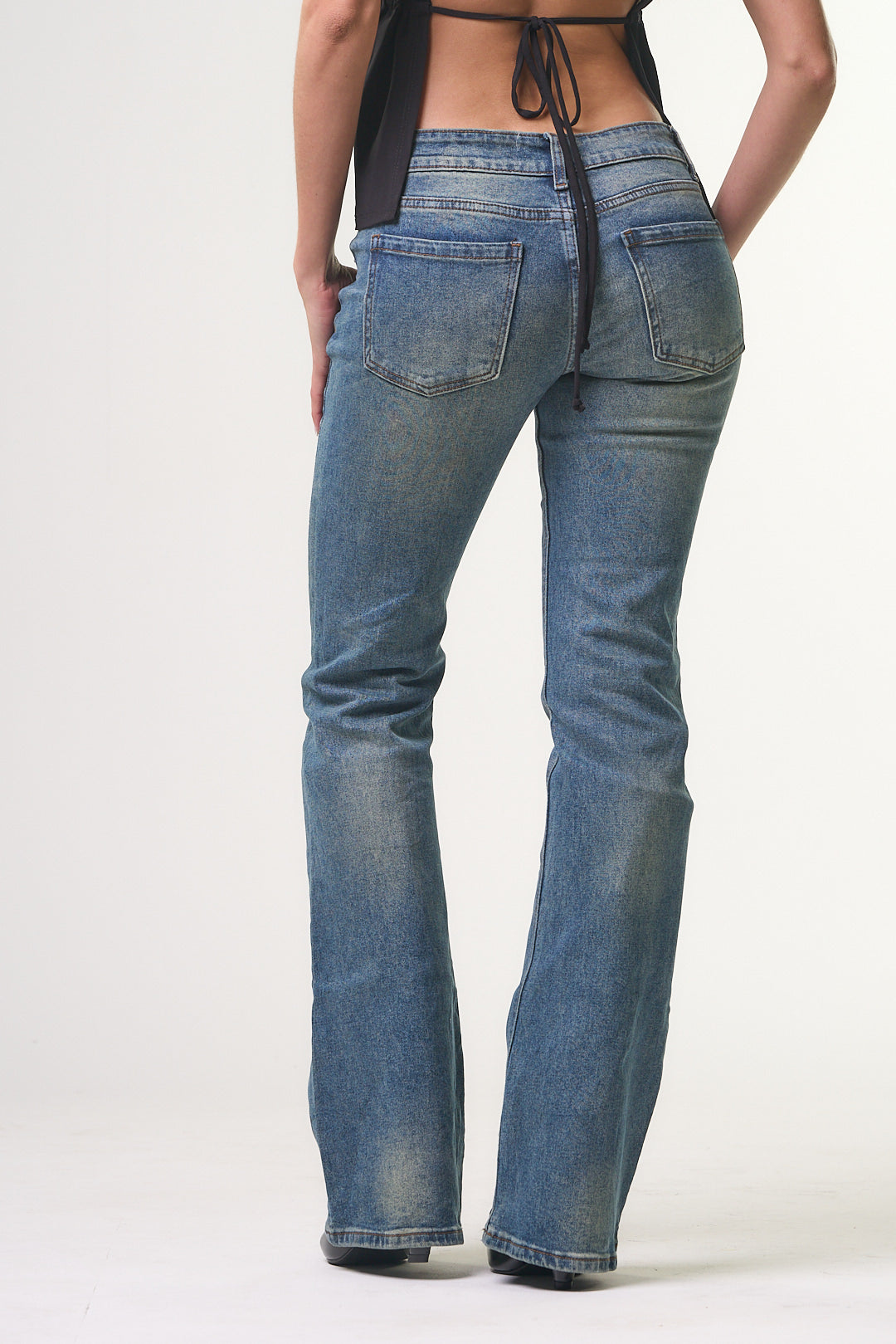 SANTI JEANS
