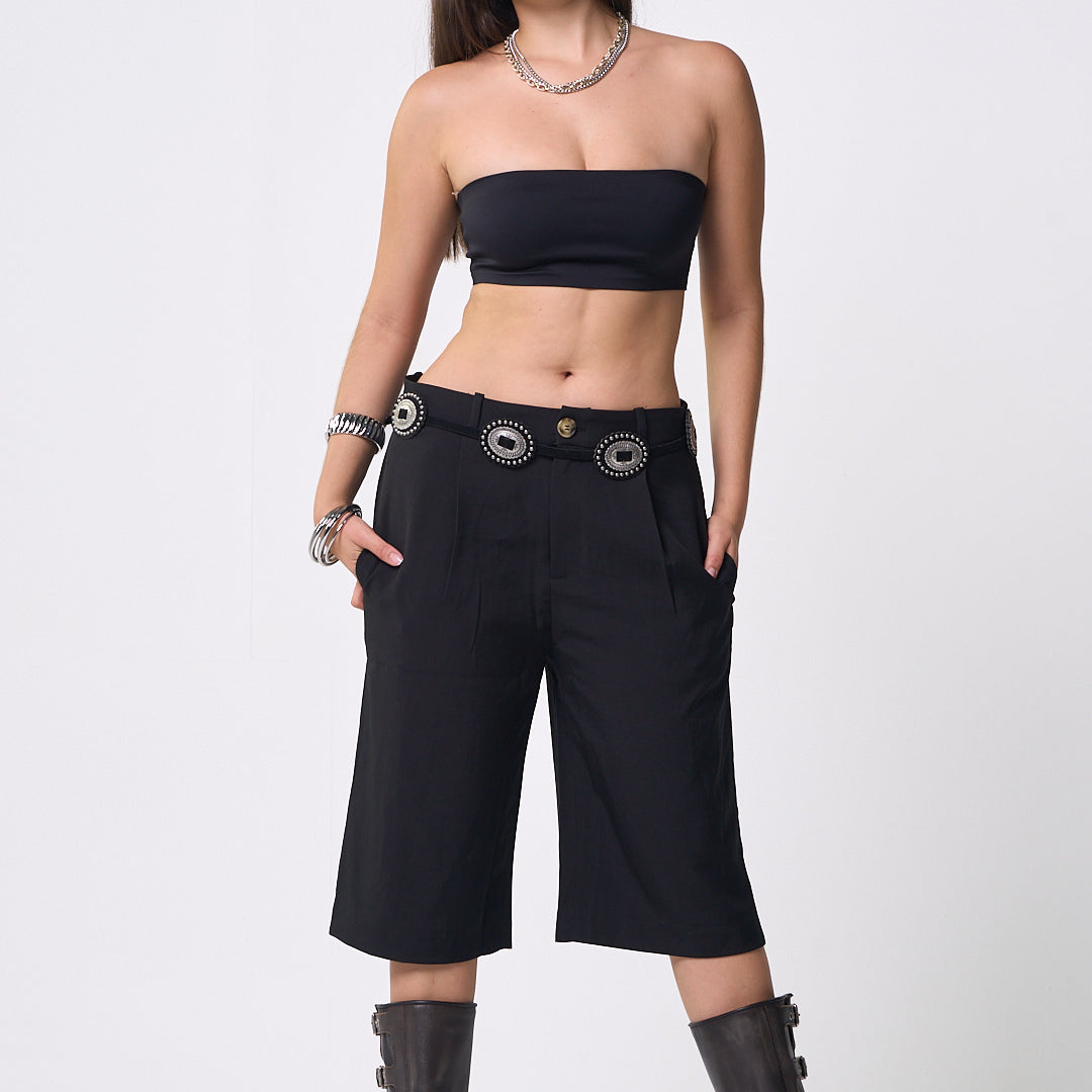 SALOMÉ SHORT