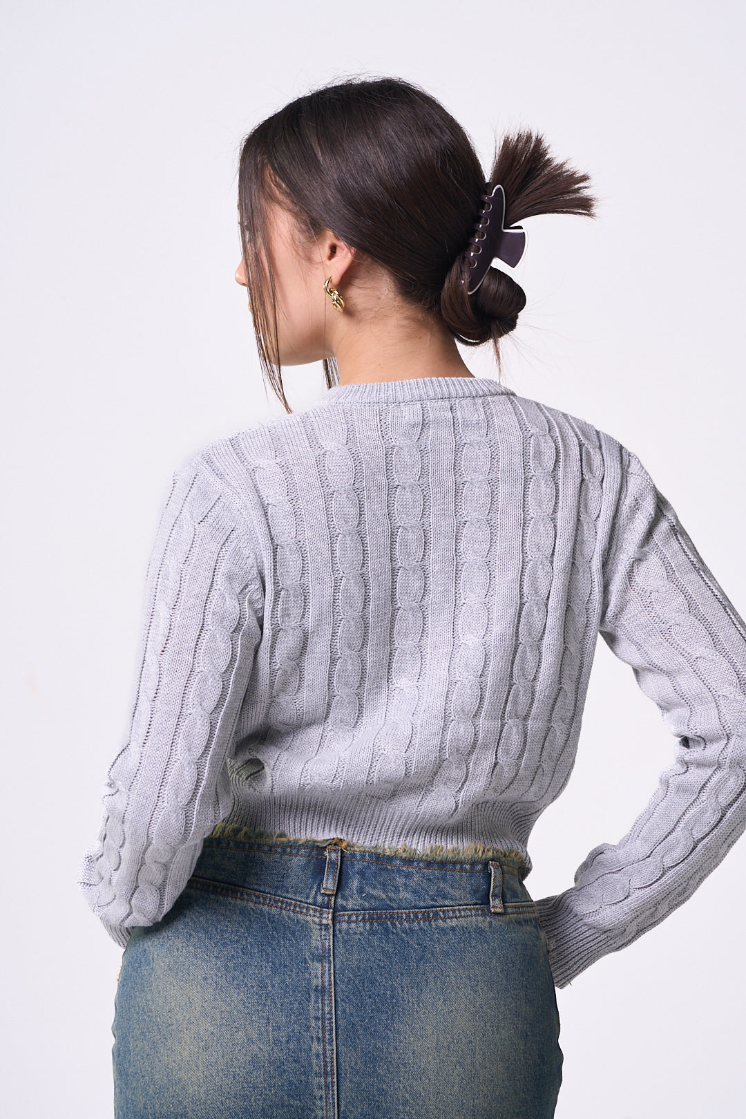 JEYMI GREY SWEATER