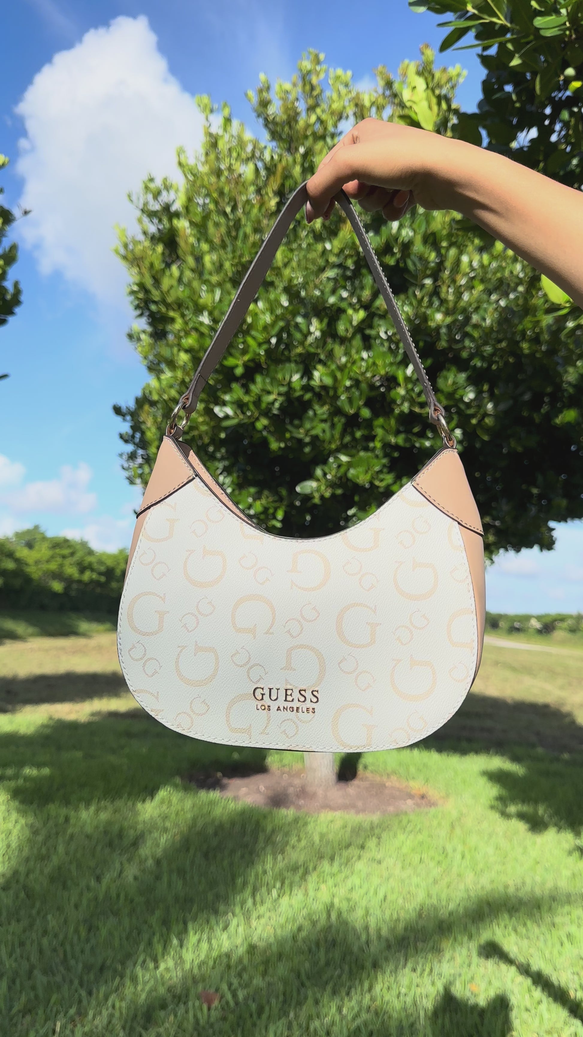 GUESS HALFMOON BAG